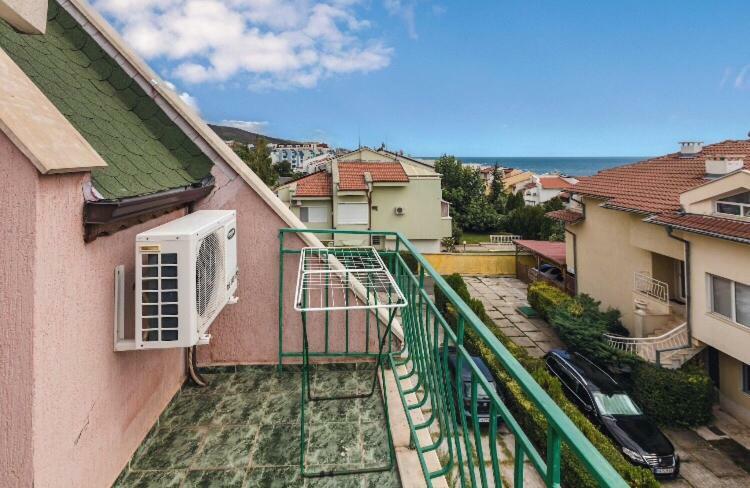 Duplex Apartments Sveti Vlas Eksteriør bilde